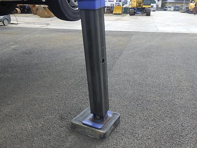 ファイター 　Ｒ２年式　２７０ＰＳ　カスタム仕様増トンセルフタダノクレーン警報仕様（定格荷重指示装置付き）ラジコン付き走行時ブーム前方格納（31枚目）