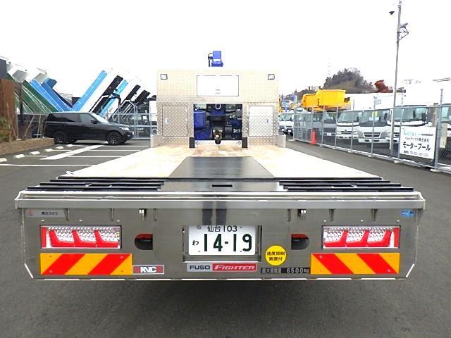 ファイター 増トンセルフ 4段クレーン MT6速 270馬力 6.5t積 荷台寸 530×230cm 地上高100cm カスタム仕様 ラジコン付 タダノ警報仕様 前方格納 5t引込ウィンチ(5枚目)