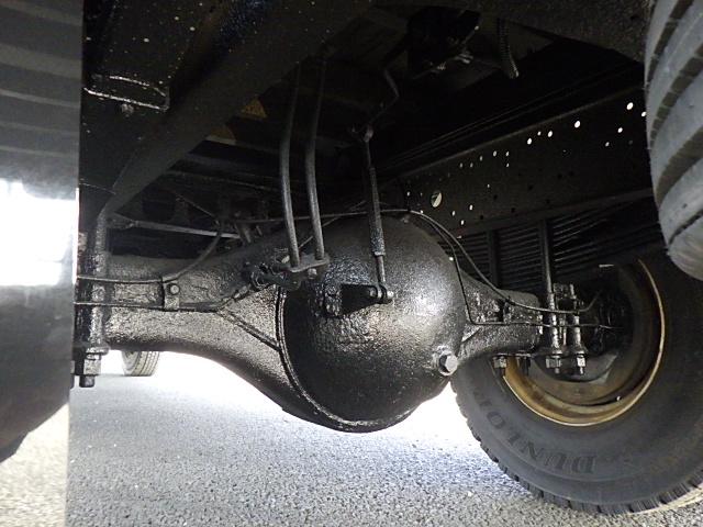 ファイター 　ワイド超ロング　アルミブロック　荷台寸：６２０×２２２×５９ｃｍ検切ナンバー付　４ｔ平　３，２５０ｋｇ積　スタンション　あおり高さ５９ｃｍ（5枚目）