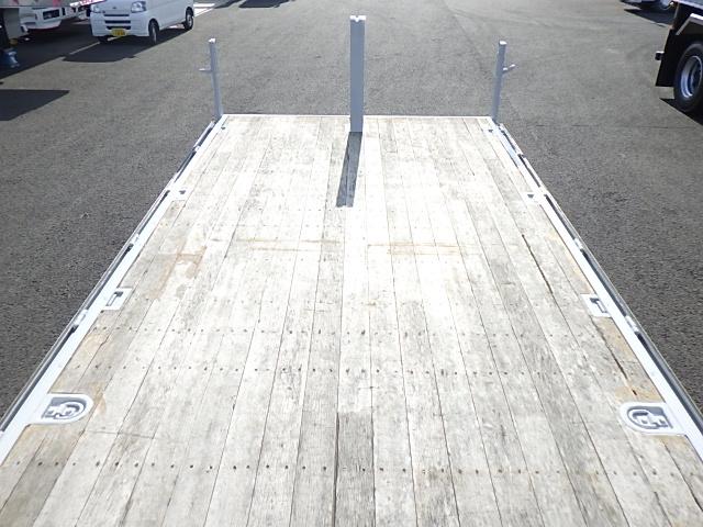 ファイター 　ワイド超ロング　アルミブロック　荷台寸：６２０×２２２×５９ｃｍ検切ナンバー付　４ｔ平　３，２５０ｋｇ積　スタンション　あおり高さ５９ｃｍ（18枚目）