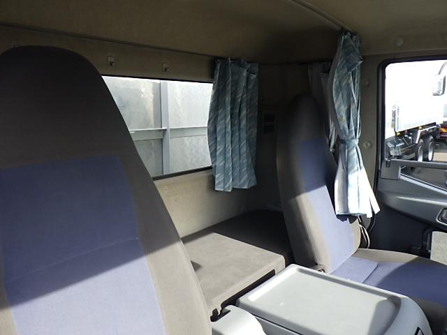 ファイター 　ワイド超ロング　アルミブロック　荷台寸：６２０×２２２×５９ｃｍ検切ナンバー付　４ｔ平　３，２５０ｋｇ積　スタンション　あおり高さ５９ｃｍ（26枚目）