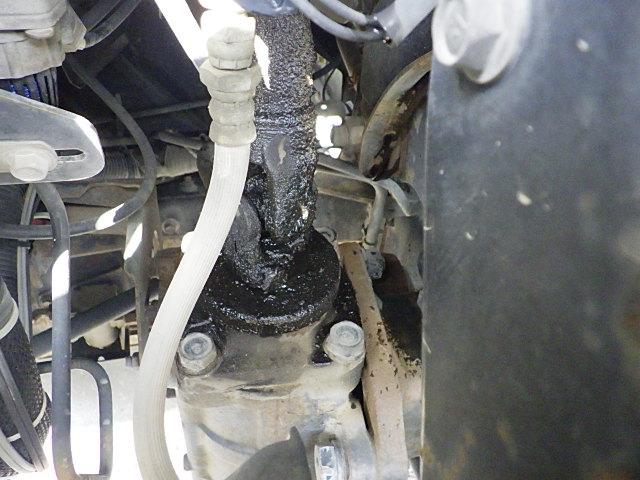 クオン 　ＵＤクオン　１０ｔ土砂ダンプ　極東開発工業　９．３ｔ積載　荷台寸Ｌ５１０×Ｗ２２０×Ｈ５０　ＭＴ７速（48枚目）