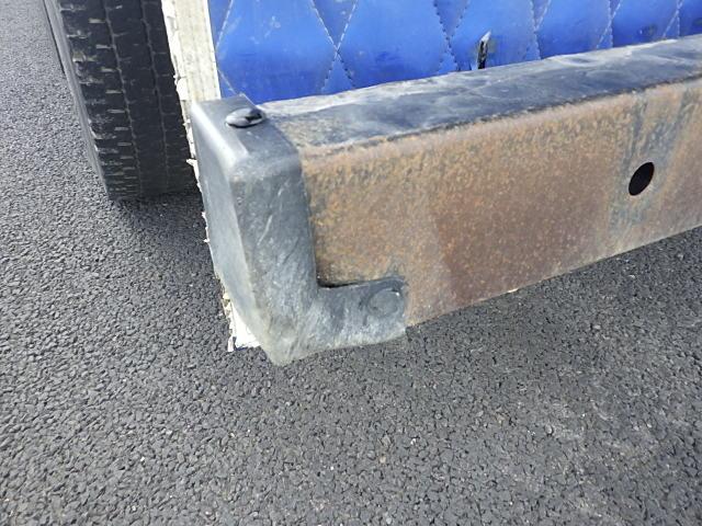 クオン 　ＵＤクオン　１０ｔ土砂ダンプ　極東開発工業　９．３ｔ積載　荷台寸Ｌ５１０×Ｗ２２０×Ｈ５０　ＭＴ７速（49枚目）