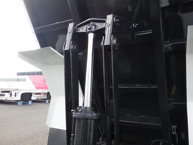 ファイター 　４ｔ土砂ダンプ自動シート付　ブルーテック　ＥＴＣ　新明和工業製（20枚目）