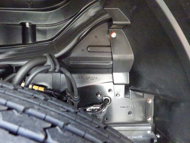 ファイター 　４ｔ脱着式コンテナ車　極東開発工業フックロール　バックモニター　ＥＴＣ　アームロール箱（瑞穂）　ボディ内寸：３６００×１９１０×１１７０ｍｍ８．０立米　メッキフロントバンパーコーナーパネルミラーカバー（7枚目）