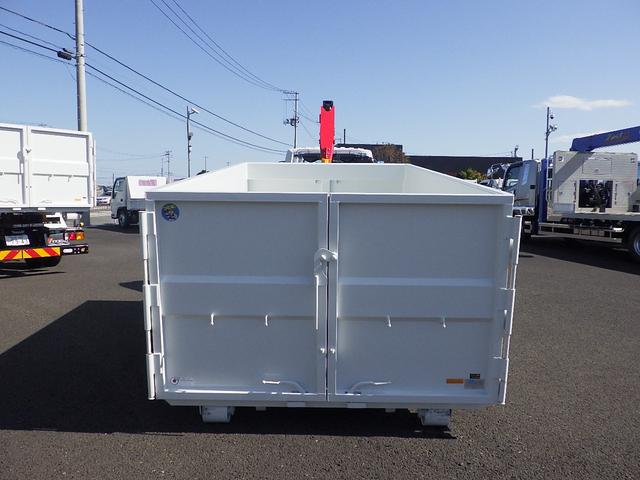 ファイター 　４ｔ脱着式コンテナ車　極東開発工業フックロール　バックモニター　ＥＴＣ　アームロール箱（瑞穂）　ボディ内寸：３６００×１９１０×１１７０ｍｍ８．０立米　メッキフロントバンパーコーナーパネルミラーカバー（32枚目）