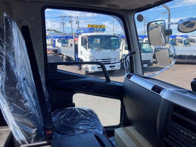 ファイター 　４ｔ脱着式コンテナ車　極東開発工業フックロール　バックモニター　ＥＴＣ　アームロール箱（瑞穂）　ボディ内寸：３６００×１９１０×１１７０ｍｍ８．０立米　メッキフロントバンパーコーナーパネルミラーカバー（49枚目）