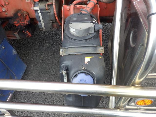 ギガ 　大型深ダンプ　４５．５４立米荷台寸：Ｌ９００×Ｗ２３０×Ｈ２１７ｃｍ（24枚目）