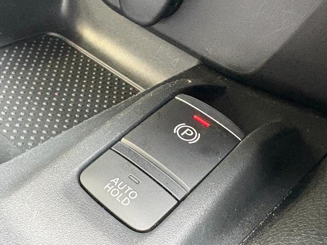 エクストレイル ２０Ｘｉ　後期型／切替４ＷＤ／プロパイロット／エマージェンシーブレーキ／Ｂｌｕｅｔｏｏｔｈ対応ＳＤナビＴＶ／全方位カメラ／パワーバックドア／デジタルインナーミラー／ＬＥＤヘッドライト／ＥＴＣ／１８インチＡＷ（25枚目）