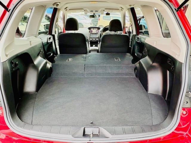 フォレスター ２．０ｉ－Ｌ　アイサイト　４ＷＤ／ワンオーナー車／Ｂｌｕｅｔｏｏｔｈ対応ＳＤナビＴＶ／バックカメラ／シートヒーター／パワーシート／スマートキー／パドルシフト／ＥＴＣ／ＨＩＤヘッドライト／フォグライト／１７ＡＷ／前後ドラレコ（15枚目）