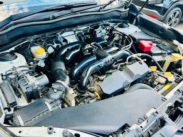 フォレスター S-リミテッド 4WD/アイサイト/SDナビTV/バックカメラ/パワーバックドア/シートヒーター/パワーシート/パドルシフト/スマートキー/HIDヘッドライト/フォグライト/ルーフレール/ETC/18AW(29枚目)
