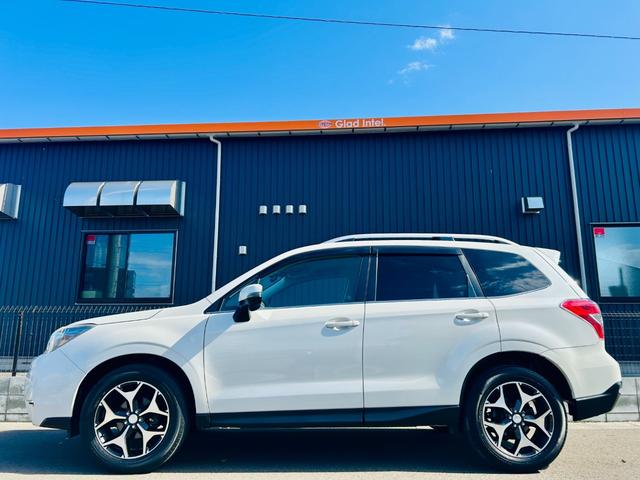 フォレスター S-リミテッド 4WD/アイサイト/SDナビTV/バックカメラ/パワーバックドア/シートヒーター/パワーシート/パドルシフト/スマートキー/HIDヘッドライト/フォグライト/ルーフレール/ETC/18AW(32枚目)