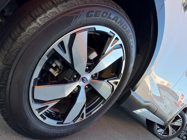 専門の仕入れ担当が全国のオークション会場から厳選してこだわって仕入れております！出来る限りお安くご提供するように心掛けて計算しております！良質な商品、特徴的なオプションの多い商品も入庫しております！