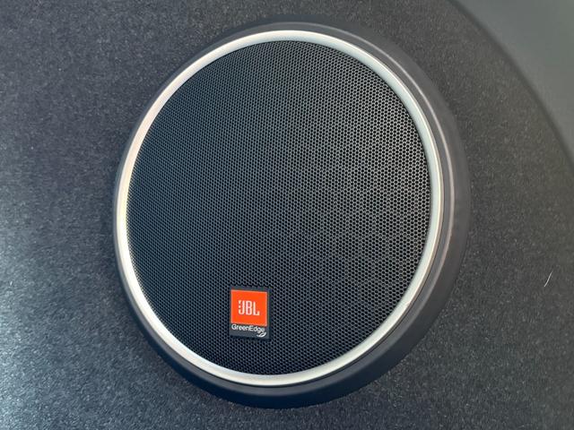 ハリアー プレミアム　アドバンスドパッケージ　４ＷＤ／Ｂｌｕｅｔｏｏｔｈ対応８型ＳＤナビＶ／ＪＢＬサウンド／全周囲カメラ／パワーバックドア／衝突軽減ブレーキ／クリアランスソナー／ハーフレザーシート／パワーシート／ＬＥＤヘッドライト＆フォグ（23枚目）