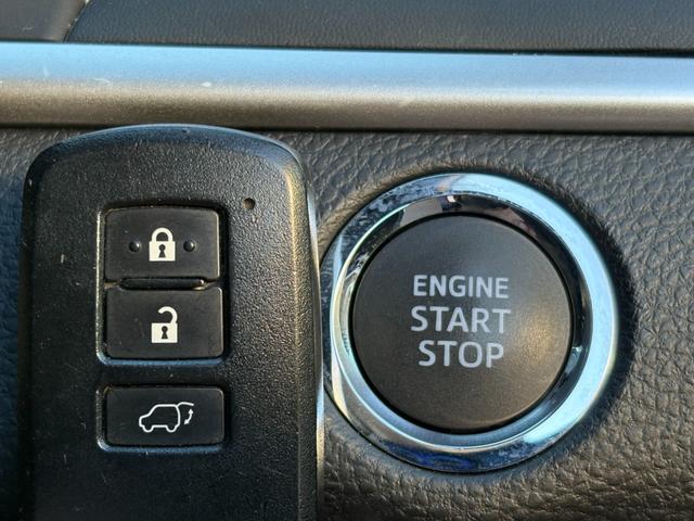 ハリアー プレミアム　アドバンスドパッケージ　４ＷＤ／Ｂｌｕｅｔｏｏｔｈ対応８型ＳＤナビＶ／ＪＢＬサウンド／全周囲カメラ／パワーバックドア／衝突軽減ブレーキ／クリアランスソナー／ハーフレザーシート／パワーシート／ＬＥＤヘッドライト＆フォグ（26枚目）