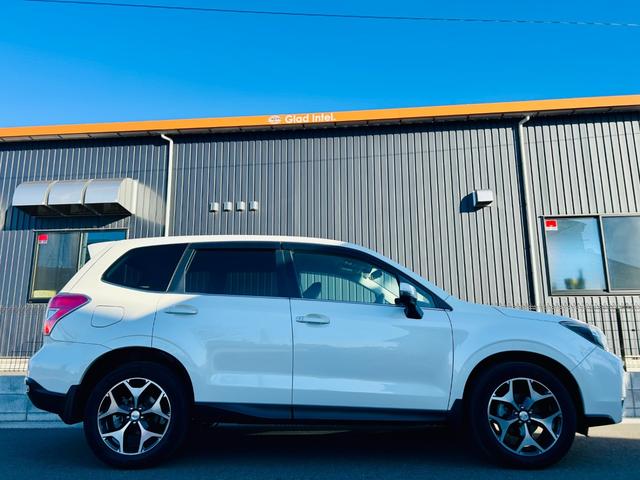 フォレスター Ｓ－リミテッド　４ＷＤ／アイサイト／Ｂｌｕｅｔｏｏｔｈ対応ＨＤＤナビＴＶ／バックカメラ／スマートキー／エンジンスターター／パドルシフト／ハーフレザーシート／パワーシート／シートヒーター／ＨＩＤヘッドライト／ＥＴＣ（33枚目）