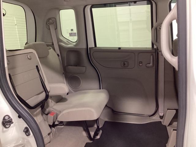 Ｎ－ＢＯＸ Ｇ・Ｌパッケージ　光触媒抗菌消臭施工済　Ｉ－ＳＴＯＰ　ベンチ席　カラーバックモニター　全席ＰＷ　イモビライザー　ナビテレビ　１セグ　ＡＡＣ　横滑り防止　スマートキー　ＡＢＳ　ＥＴＣ　キーレスＥ　パワーステアリング（19枚目）