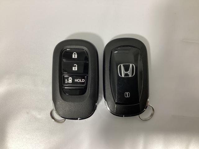N-BOX ベースグレード 中古スタッドレスタイヤ、純正メモリーナビ、ドライブレコーダー前後装着+ETC付 当社デモカー 衝突軽減システム スマートキ- カーテンエアバック イモビライザー ECOモード 横滑り防止 キーフリー(16枚目)