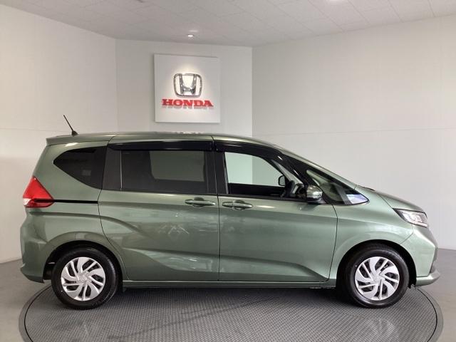 フリード G・ホンダセンシング ワンオーナー 6人乗り メモリーナビ DVD再生 CD ETC 光触媒抗菌消臭施工済 Fセグ 追突被害軽減ブレーキ iストップ Wエアバッグ パワーウィンドウ 1オ-ナ- スマートキ VSA エアコン(4枚目)