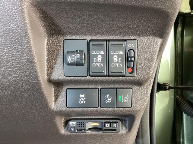 フリード G・ホンダセンシング ワンオーナー 6人乗り メモリーナビ DVD再生 CD ETC 光触媒抗菌消臭施工済 Fセグ 追突被害軽減ブレーキ iストップ Wエアバッグ パワーウィンドウ 1オ-ナ- スマートキ VSA エアコン(13枚目)