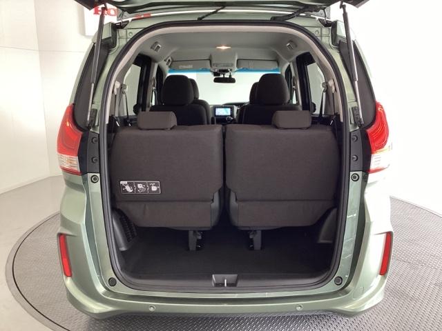 フリード G・ホンダセンシング ワンオーナー 6人乗り メモリーナビ DVD再生 CD ETC 光触媒抗菌消臭施工済 Fセグ 追突被害軽減ブレーキ iストップ Wエアバッグ パワーウィンドウ 1オ-ナ- スマートキ VSA エアコン(21枚目)