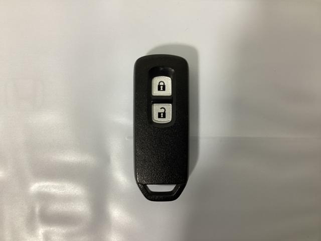 N-WGN G・Lパッケージ ワンオーナー・ETC・ナビ・バックモニター・キーレス・光触媒抗菌消臭施工済 1オーナー車 ナビTV サイドエアバッグ Aストップ VSA ワンセグ イモビライザー バックカメラ スマートキー USB(12枚目)