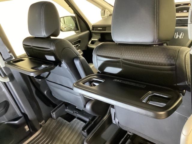 ステップワゴンスパーダ スパーダハイブリッドＧ・ＥＸホンダセンシング　ワンオーナー・７人乗り・ＥＴＣ・ナビ・ドラレコ・シートヒーター・光触媒抗菌消臭施工済　フルオートエアコン　キーフリー　Ｓヒーター　横滑防止　ＷＡＣ　セキュリティアラーム　ＤＶＤ再生可　パワーウインドウ（23枚目）