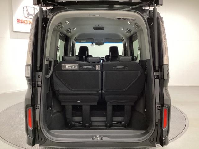 ステップワゴンスパーダ スパーダハイブリッドＧ・ＥＸホンダセンシング　ワンオーナー・７人乗り・ＥＴＣ・ナビ・ドラレコ・シートヒーター・光触媒抗菌消臭施工済　フルオートエアコン　キーフリー　Ｓヒーター　横滑防止　ＷＡＣ　セキュリティアラーム　ＤＶＤ再生可　パワーウインドウ（25枚目）