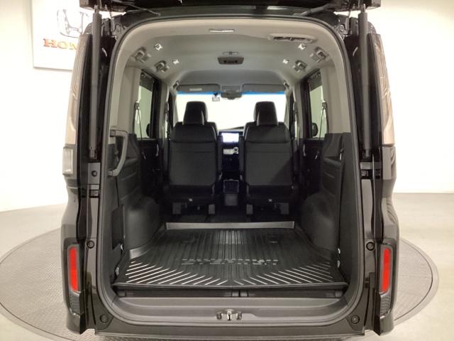 ステップワゴンスパーダ スパーダハイブリッドＧ・ＥＸホンダセンシング　ワンオーナー・７人乗り・ＥＴＣ・ナビ・ドラレコ・シートヒーター・光触媒抗菌消臭施工済　フルオートエアコン　キーフリー　Ｓヒーター　横滑防止　ＷＡＣ　セキュリティアラーム　ＤＶＤ再生可　パワーウインドウ（26枚目）