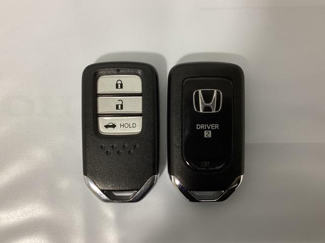 アコード ＥＸ　ワンオーナー　サンルーフ　前後ドライブレコーダー　レザーシート　シートヒーター　ブラインドスポットインフォメーション　光触媒抗菌消臭施工済　カーテンエアバッグ　イモビ　追突軽減ブレーキ　オートエアコン（15枚目）