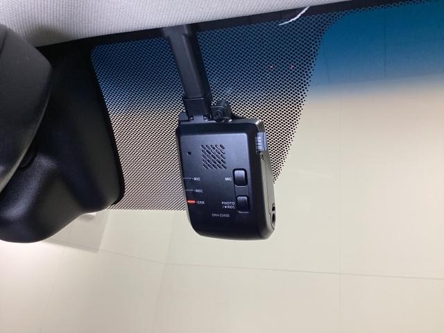 アコード ＥＸ　ワンオーナー　サンルーフ　前後ドライブレコーダー　レザーシート　シートヒーター　ブラインドスポットインフォメーション　光触媒抗菌消臭施工済　カーテンエアバッグ　イモビ　追突軽減ブレーキ　オートエアコン（17枚目）