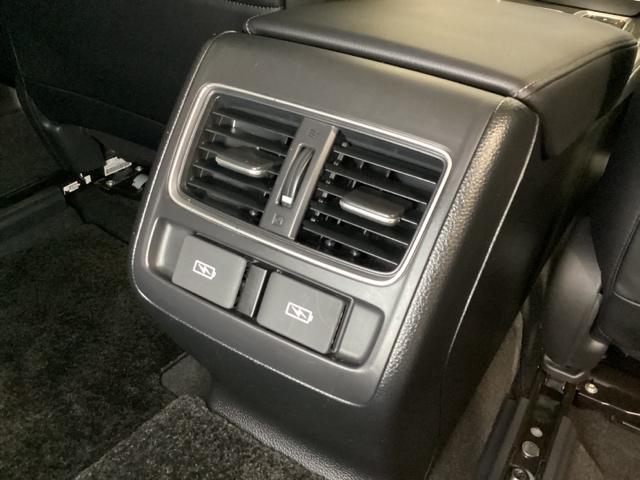 アコード ＥＸ　ワンオーナー　サンルーフ　前後ドライブレコーダー　レザーシート　シートヒーター　ブラインドスポットインフォメーション　光触媒抗菌消臭施工済　カーテンエアバッグ　イモビ　追突軽減ブレーキ　オートエアコン（24枚目）