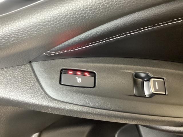 アコード ＥＸ　ワンオーナー　サンルーフ　前後ドライブレコーダー　レザーシート　シートヒーター　ブラインドスポットインフォメーション　光触媒抗菌消臭施工済　カーテンエアバッグ　イモビ　追突軽減ブレーキ　オートエアコン（25枚目）