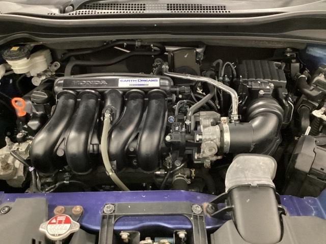 ヴェゼル Ｘ・ホンダセンシング　ワンオーナー　フルセグＴＶ　バックカメラ　ＥＴＣ　ＬＥＤライト　光触媒抗菌消臭施工済　Ｒカメラ　Ｗエアバッグ　盗難防止　アクティブクルーズコントロール　オートエアコン　ＬＥＤランプ　衝突軽減ブレ－キ（21枚目）