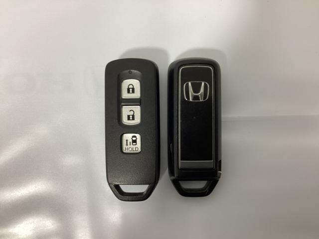 N-BOX G・Lホンダセンシング ワンオーナー シートヒーター フルセグTV ETC LEDライト 前後ドライブレコーダー 光触媒抗菌消臭施工済 レーダブレーキ Sヒータ Aストップ ESC キーフリーシステム オートライト バックM(13枚目)