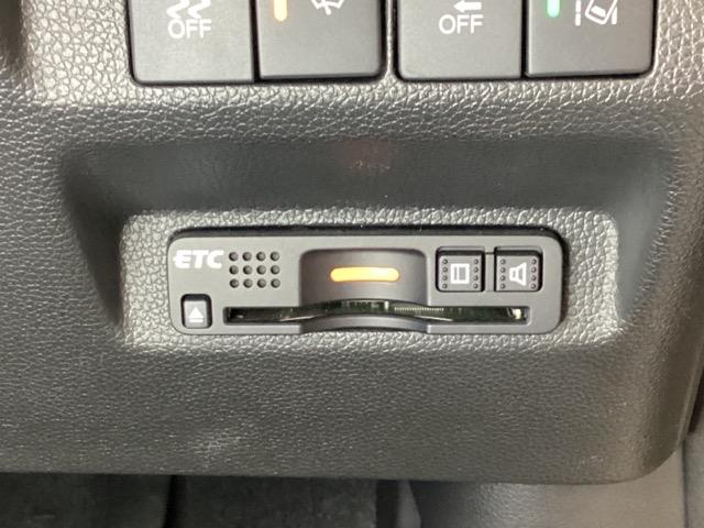 フリードハイブリッド ハイブリッド・EX ナビ Rカメラ フルセグ ETC シートヒーター 純正アルミホイルLEDヘットライト ホンダセンシング ワンオーナー シ-トヒ-タ- リヤカメラ LEDライト フルオートエアコン ABS DVD再生可(14枚目)