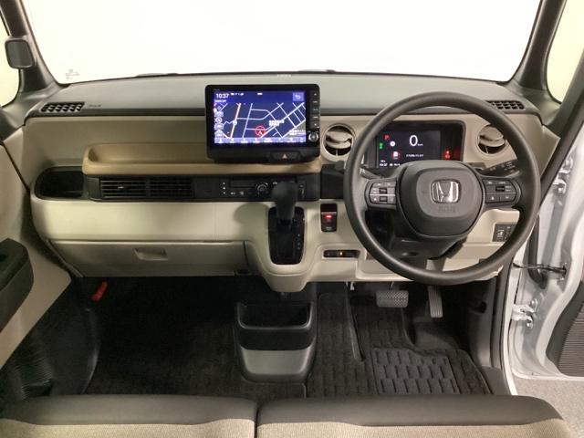 N-BOX ベースグレード ワンオーナー 中古スタッドレスタイヤ、純正メモリーナビ、ドライブレコーダー前後装着+ETC付 当社デモカー エアバック 横滑り防止 Dレコ 4WD車 Rカメ 前後ソナー LEDライト スマ-トキ-(7枚目)