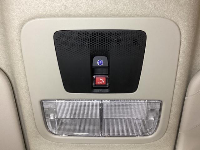 N-BOX ベースグレード ワンオーナー 中古スタッドレスタイヤ、純正メモリーナビ、ドライブレコーダー前後装着+ETC付 当社デモカー エアバック 横滑り防止 Dレコ 4WD車 Rカメ 前後ソナー LEDライト スマ-トキ-(8枚目)