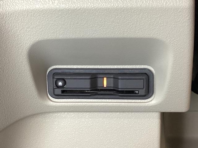 N-BOX ベースグレード ワンオーナー 中古スタッドレスタイヤ、純正メモリーナビ、ドライブレコーダー前後装着+ETC付 当社デモカー エアバック 横滑り防止 Dレコ 4WD車 Rカメ 前後ソナー LEDライト スマ-トキ-(19枚目)