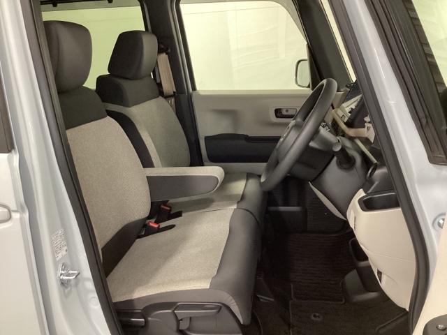 N-BOX ベースグレード ワンオーナー 中古スタッドレスタイヤ、純正メモリーナビ、ドライブレコーダー前後装着+ETC付 当社デモカー エアバック 横滑り防止 Dレコ 4WD車 Rカメ 前後ソナー LEDライト スマ-トキ-(23枚目)