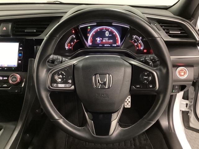 シビック ハッチバック いまコレ+新品・フロアカーペットマット付 ドライブレコーダー ETC 光触媒抗菌消臭施工済 追突軽減ブレーキ 盗難防止装置 Bモニター 横滑防止 Aライト シートヒーター付き LEDライト AAC(13枚目)