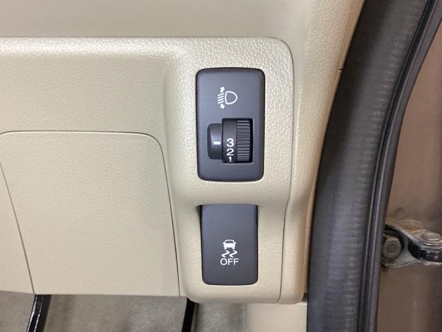 Ｎ－ＢＯＸ Ｇ・Ｌパッケージ　光触媒抗菌消臭施工済　Ｉ－ＳＴＯＰ　ベンチ席　全席ＰＷ　イモビライザー　ＡＡＣ　横滑り防止　スマートキー　ＡＢＳ　ＥＴＣ　ＵＳＢ接続　キーレスＥ　パワーステアリング　片側電動両側スライドドア（13枚目）