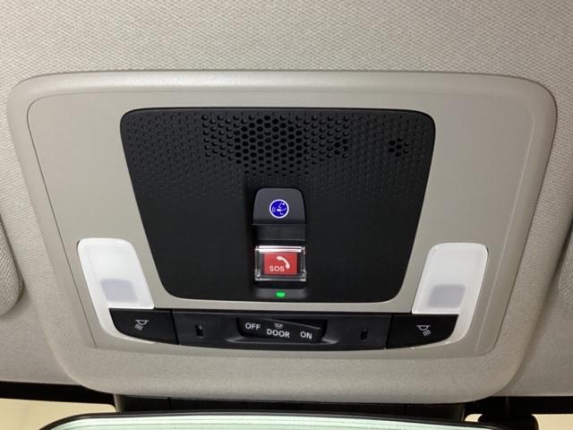 ヴェゼル e:HEVX 光触媒抗菌消臭施工済 前後障害物センサー AAC 1オーナ イモビライザー スマ-トキ- 誤発進抑制 PW リアカメラ クルコン ESC ETC装備 キーフリー LEDヘッドランプ ナビTV ABS(6枚目)