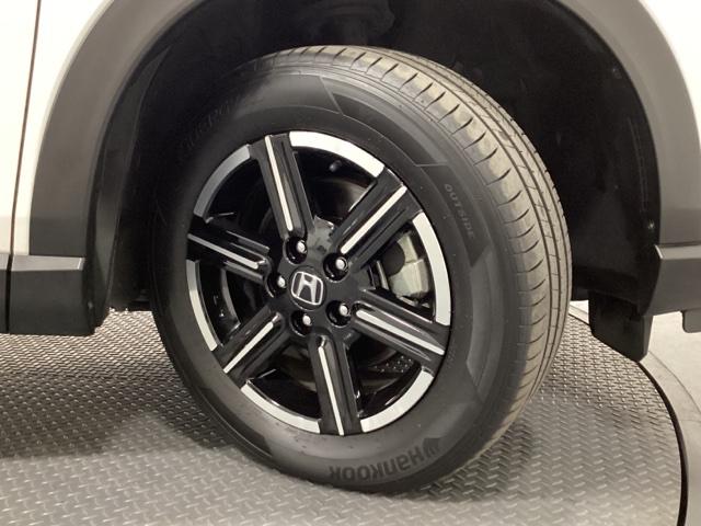 ヴェゼル e:HEVX 光触媒抗菌消臭施工済 前後障害物センサー AAC 1オーナ イモビライザー スマ-トキ- 誤発進抑制 PW リアカメラ クルコン ESC ETC装備 キーフリー LEDヘッドランプ ナビTV ABS(25枚目)