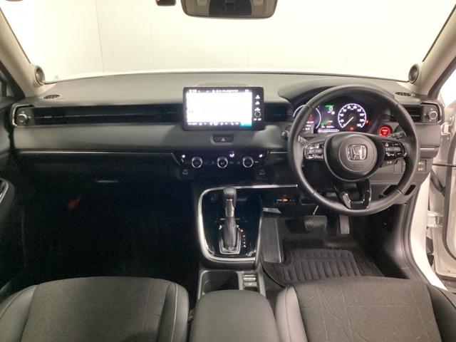 ヴェゼル e:HEVZ 中古スタッドレスタイヤ、純正メモリーナビ、ドライブレコーダー前後装着+ETC付 当社デモカー 盗難防止装置 1オーナー ドラレコ付き Rカメラ フルセグテレビ スマ-トキ- ETC車載器 Pセンサー(7枚目)