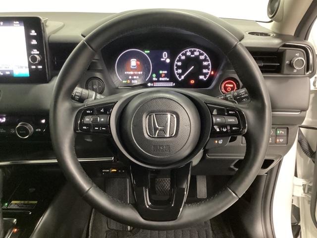 ヴェゼル e:HEVZ 中古スタッドレスタイヤ、純正メモリーナビ、ドライブレコーダー前後装着+ETC付 当社デモカー 盗難防止装置 1オーナー ドラレコ付き Rカメラ フルセグテレビ スマ-トキ- ETC車載器 Pセンサー(16枚目)