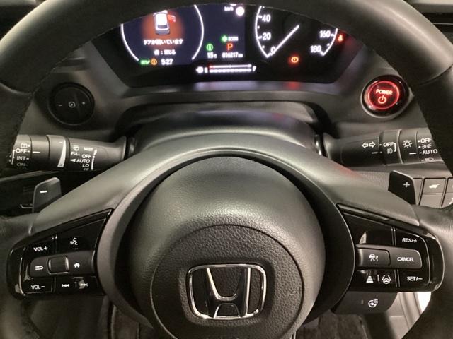 ヴェゼル e:HEVZ 中古スタッドレスタイヤ、純正メモリーナビ、ドライブレコーダー前後装着+ETC付 当社デモカー 盗難防止装置 1オーナー ドラレコ付き Rカメラ フルセグテレビ スマ-トキ- ETC車載器 Pセンサー(17枚目)