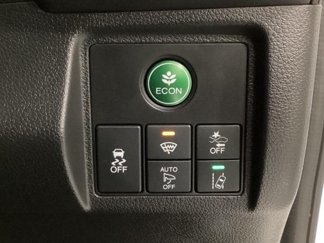 ヴェゼル X・ホンダセンシング 光触媒抗菌消臭施工済 シートヒーター Rカメラ Wエアバッグ 盗難防止 アクティブクルーズコントロール オートエアコン LEDランプ 衝突軽減ブレ-キ パワステ カーテンエアバック USBポート(13枚目)