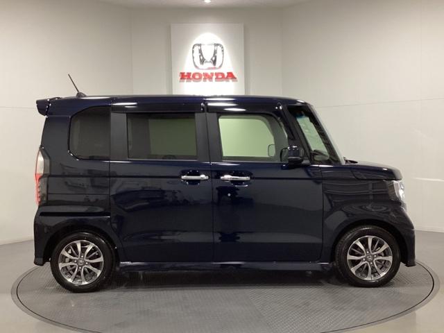 N-BOXカスタム L ドライブレコーダー前後 シートヒーター リモコンエンジンスターター 光触媒抗菌消臭施工済 Pソナー 1オーナー サイドエアバッグ ナビTV Aストップ ベンチシート キーフリーシステム LEDライト(4枚目)