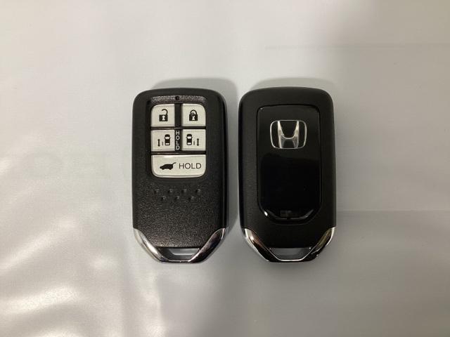 オデッセイ アブソルート・ＥＸ　７人乗り　ワンオーナー　前後ドライブレコーダー　ＥＴＣ２．０　フルセグＴＶ　ＤＶＤ再生　シートヒーター　光触媒抗菌消臭施工済　パーキングサポート　シ－トヒ－タ－　バックモニター　革シート　ＷＡＣ（14枚目）